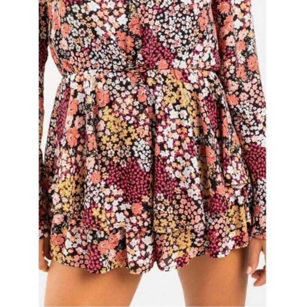 Mi Ami Floral Bell Sleeve Multicolor Flower Romper - Size S - Picture 4 of 13